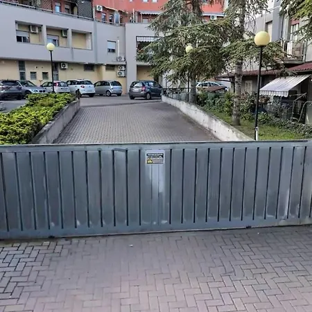 Casa Di Luce Con Parcheggio Privato Interno Gratuito Apartment Montesilvano