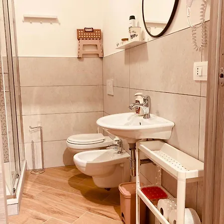 Casa Di Luce Con Parcheggio Privato Interno Gratuito Apartmán Montesilvano Marina