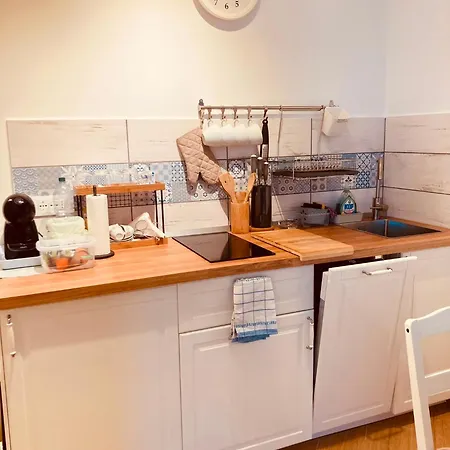 Casa Di Luce Con Parcheggio Privato Interno Gratuito Apartment *